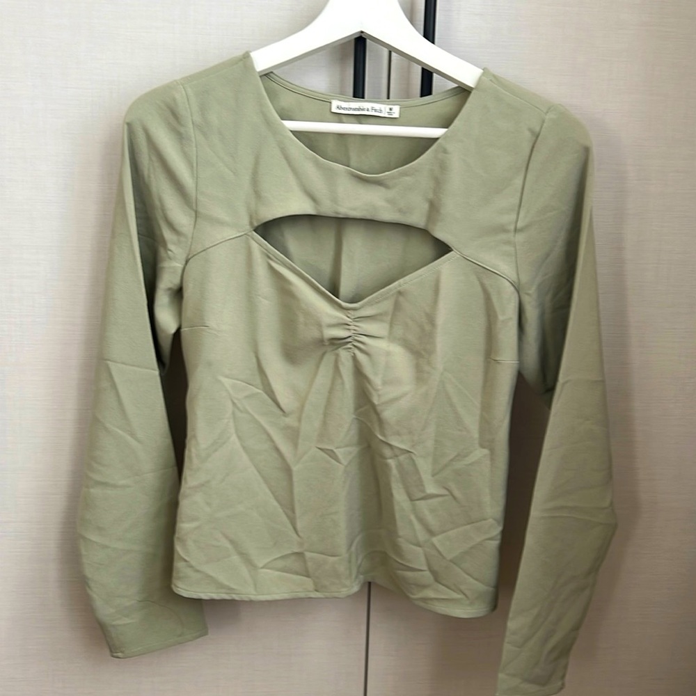 Abercrombie Cut Out Top - Sage Green